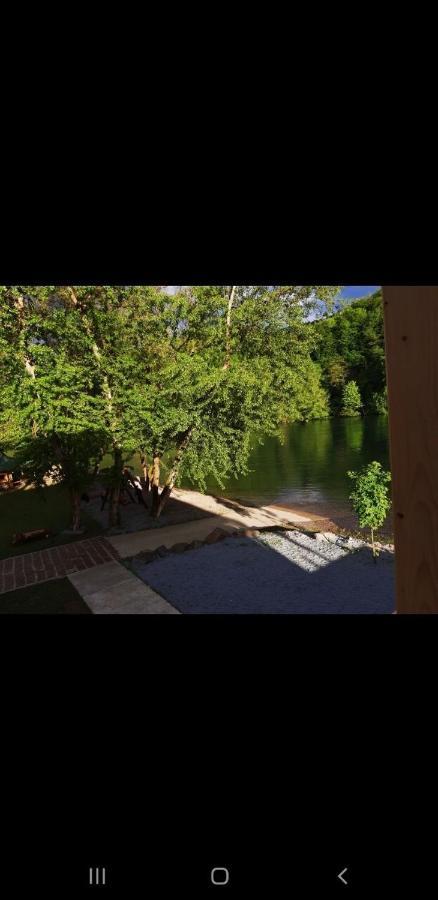 Etno Selo Bok Bed & Breakfast Vrhpolje Eksteriør bilde