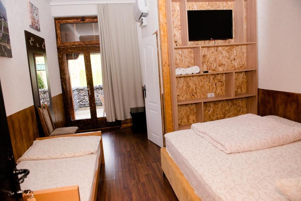 Etno Selo Bok Bed & Breakfast Vrhpolje Eksteriør bilde